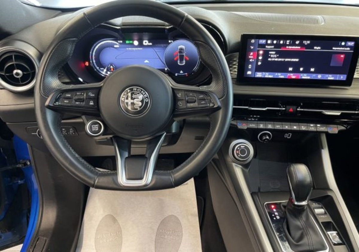 Alfa Romeo Tonale 1.6 Sprint 130cv tct6 (16)