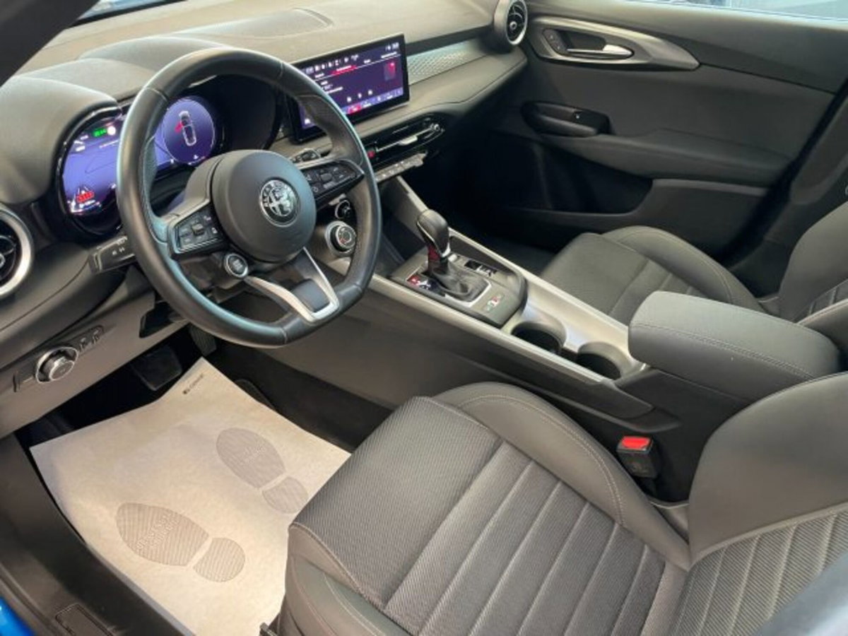 Alfa Romeo Tonale 1.6 Sprint 130cv tct6 (8)