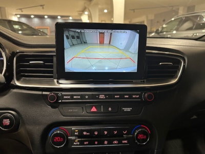 Kia ProCeed 1.6 CRDI DCT GT Line (19)