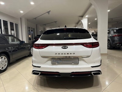 Kia ProCeed 1.6 CRDI DCT GT Line (6)