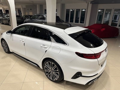 Kia ProCeed 1.6 CRDI DCT GT Line (7)