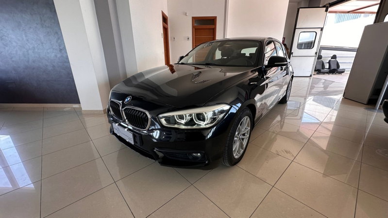 BMW Serie 1 116d 2.0 116CV cat 5 porte Attiva DPF