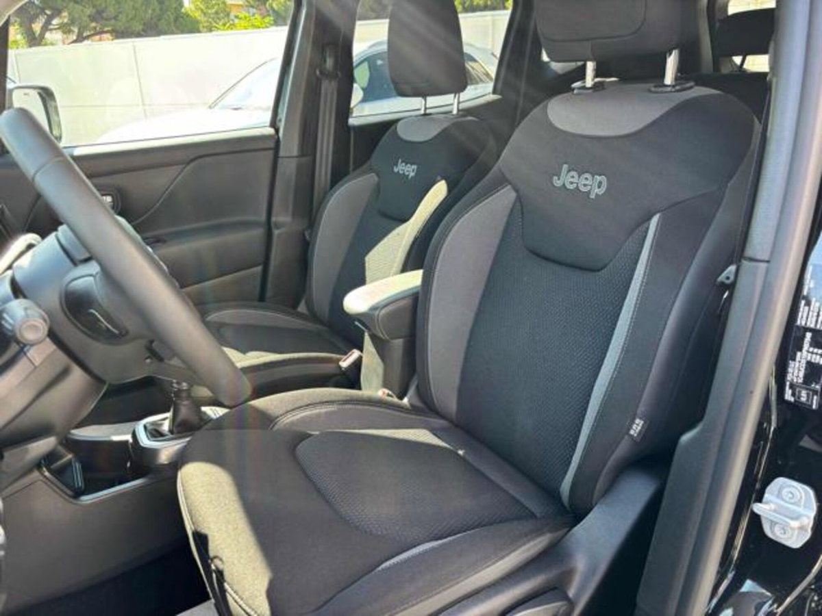 Jeep Renegade 1.6 Mjt 130 CV Limited (12)