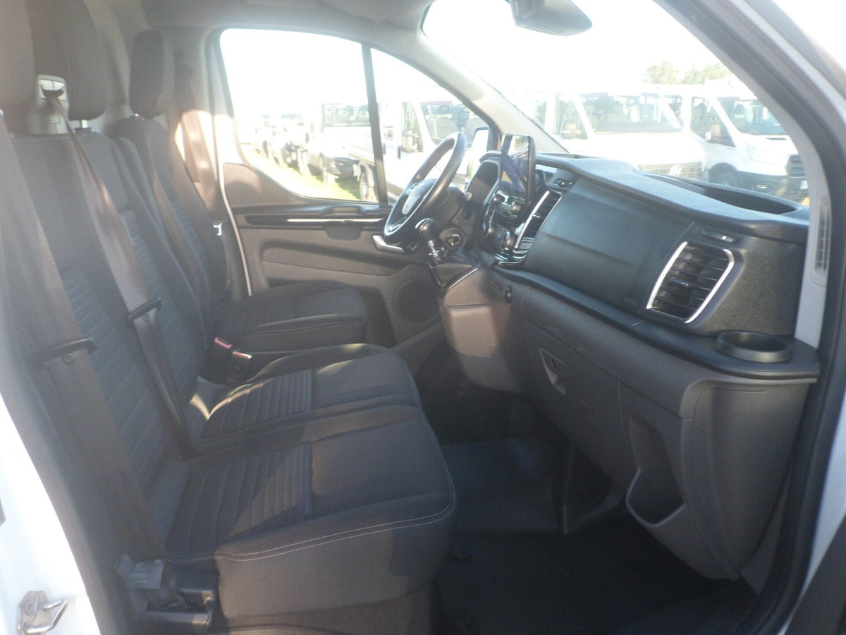 Ford Transit Custom Furgone transit custom V710 320 2.0 ecoblue 170cv Sport L1H1 A8 (18)