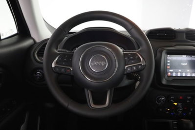 Jeep Renegade 1.5 Turbo T4 MHEV Limited (5)