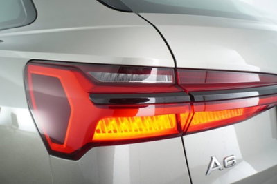 Audi A6 Avant 50 3.0 TDI quattro tiptronic (9)