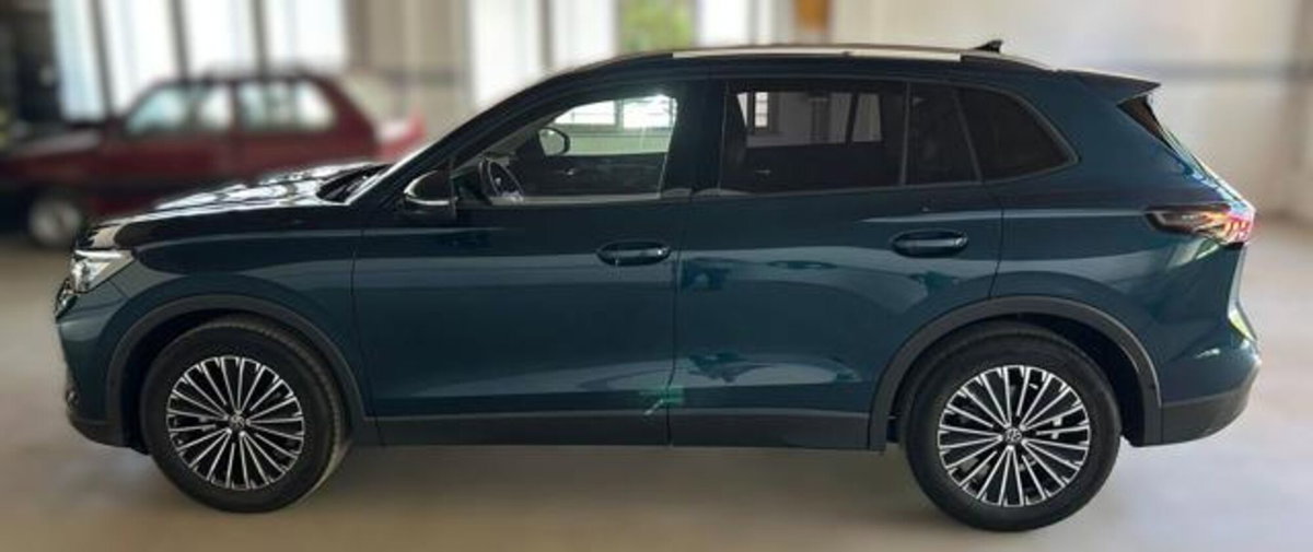Volkswagen Tiguan 1.5 etsi Life 150cv dsg (2)