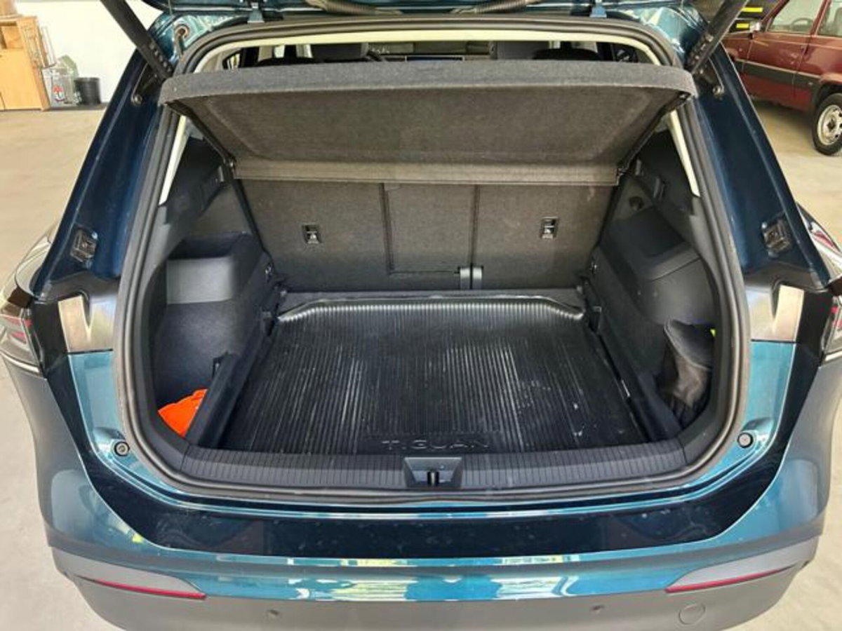 Volkswagen Tiguan 1.5 etsi Life 150cv dsg (9)