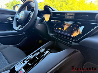 Alfa Romeo Junior 1.2 ibrida Speciale 145cv edct6 (6)