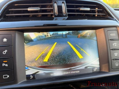 Jaguar F-Pace 2.0 D 180 CV aut. Portfolio (11)