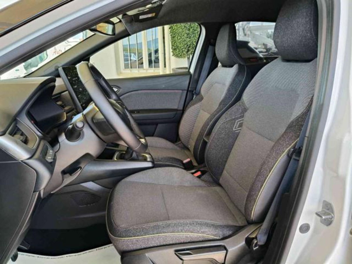 Renault Captur TCe 90 CV Techno (9)