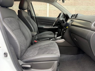 Suzuki Vitara 1.4h Top 2wd 110cv (11)