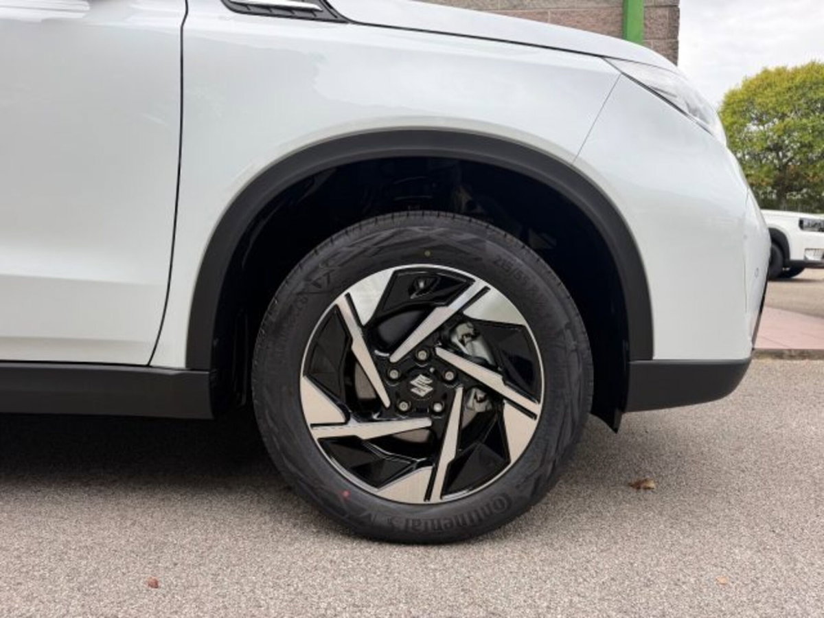 Suzuki Vitara 1.4h Top 2wd 110cv (3)
