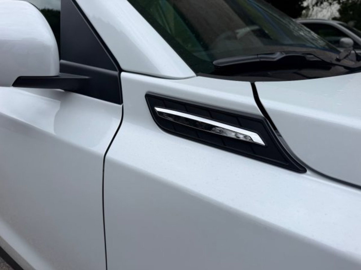 Suzuki Vitara 1.4h Top 2wd 110cv (4)