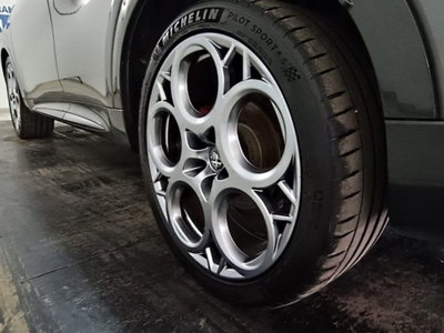 Alfa Romeo Tonale Tonale 1.5 130 CV MHEV TCT7 Edizione Speciale (20)