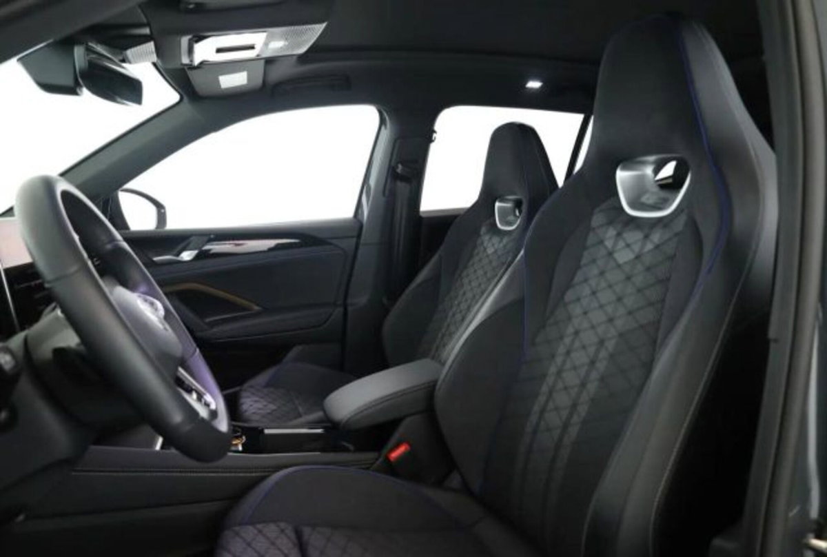 Volkswagen Tiguan 2.0 tsi R-Line 4motion 265cv dsg (8)