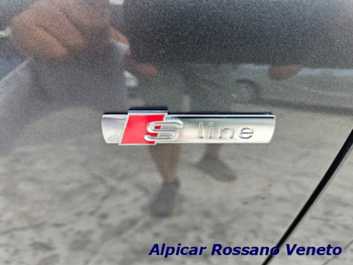 Audi A4 Avant 40 TDI quattro S tronic S line edition (6)