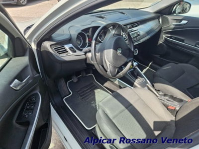 Alfa Romeo Giulietta 1.4 Turbo Distinctive Gpl 120cv (10)