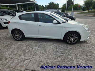 Alfa Romeo Giulietta 1.4 Turbo Distinctive Gpl 120cv (15)