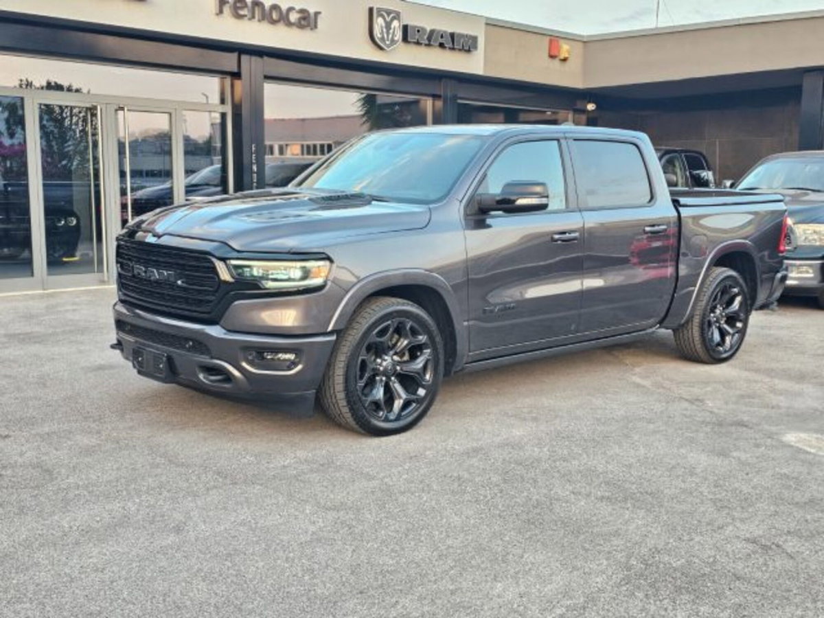 Ram Ram Pick-up Ram 1500 5.7 V8 Crew Cab Limited Night Edition 395cv at8