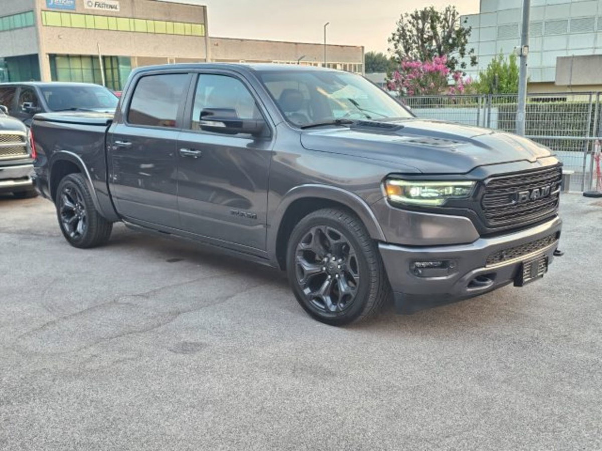 Ram Ram Pick-up Ram 1500 5.7 V8 Crew Cab Limited Night Edition 395cv at8 (5)