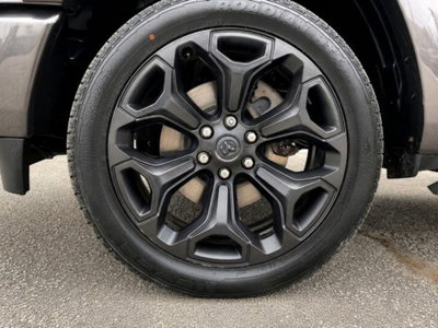 Ram Ram Pick-up Ram 1500 5.7 V8 Crew Cab Limited Night Edition 395cv at8 (8)