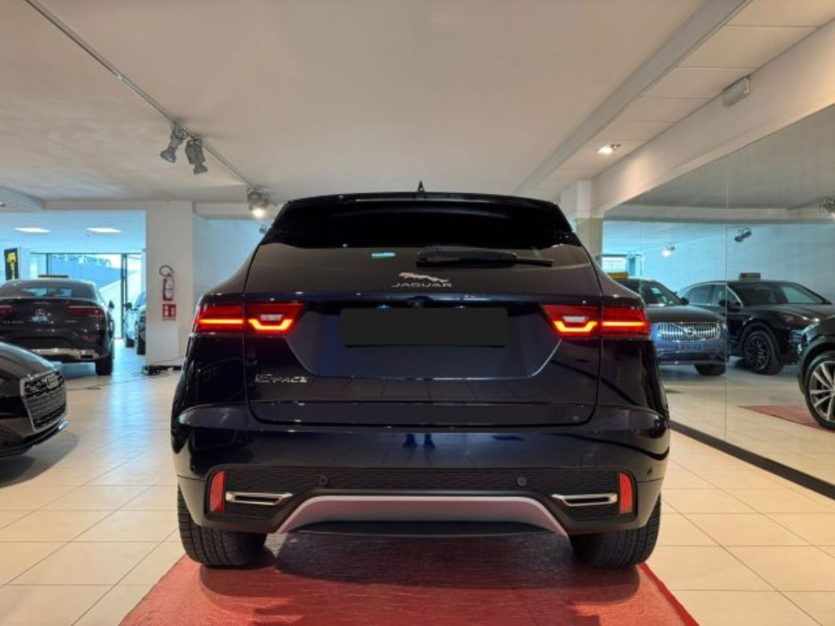 Jaguar E-Pace 2.0d i4 mhev R-Dynamic S awd 163cv auto (5)