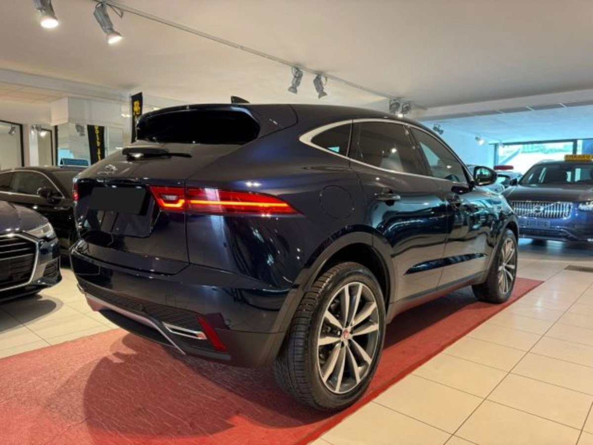 Jaguar E-Pace 2.0d i4 mhev R-Dynamic S awd 163cv auto (6)