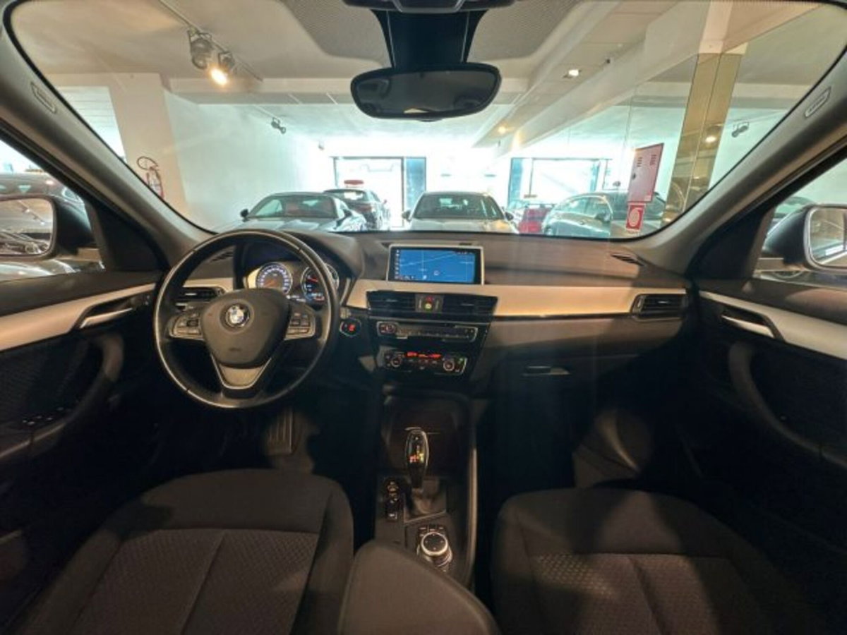 BMW X1 xDrive18d (11)