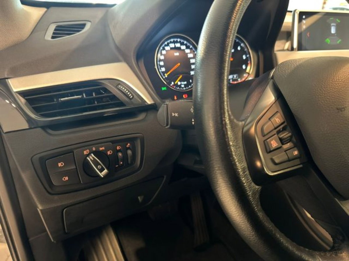 BMW X1 xDrive18d (14)