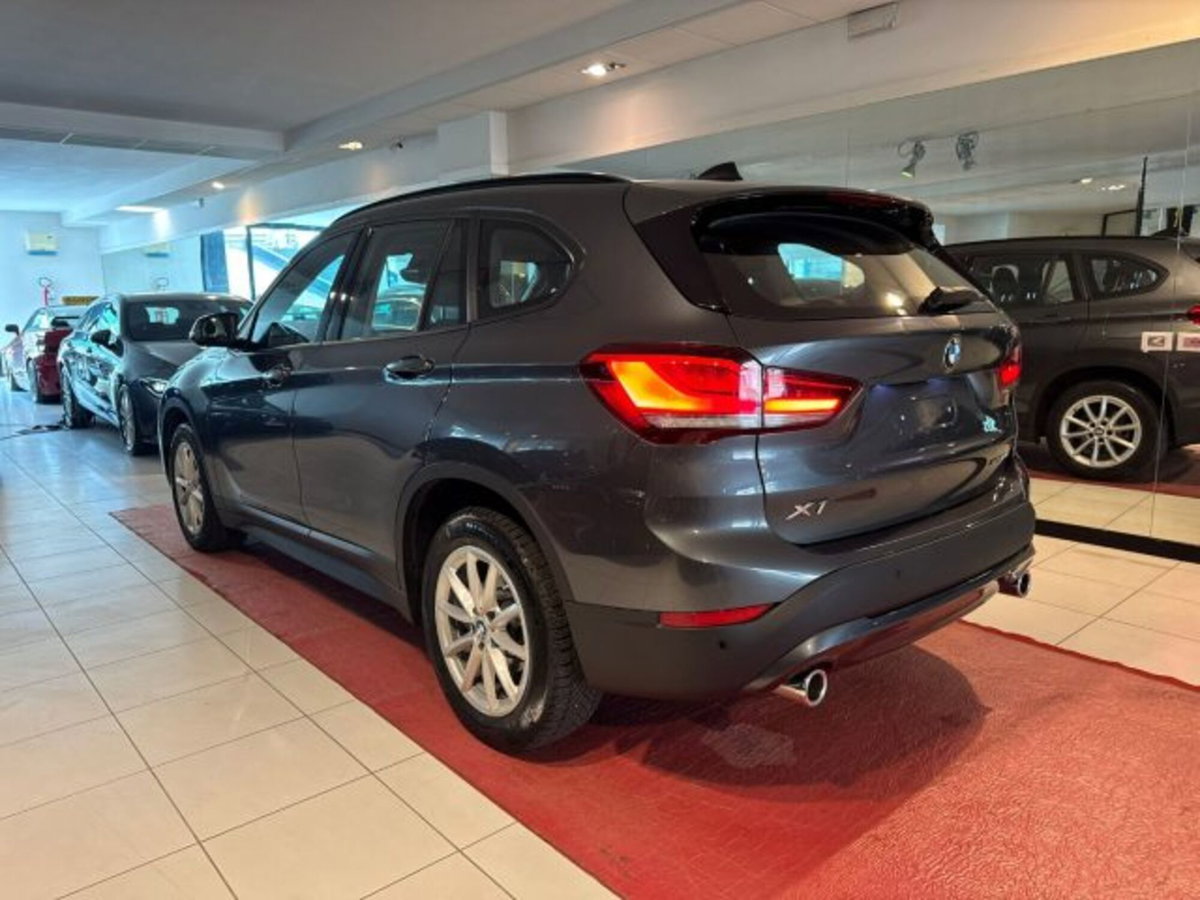 BMW X1 xDrive18d (6)