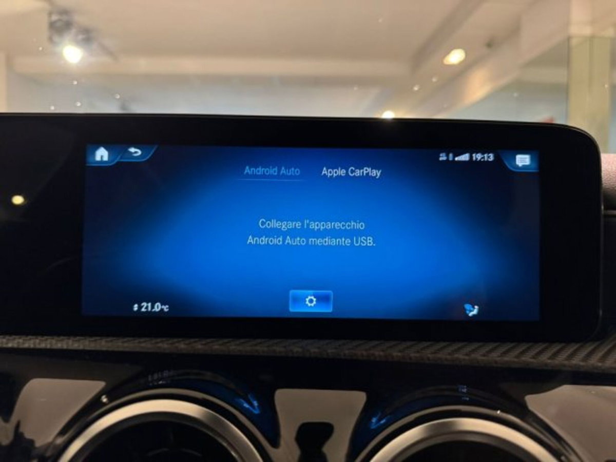Mercedes-Benz CLA Shooting Brake 200 d Advanced auto (18)
