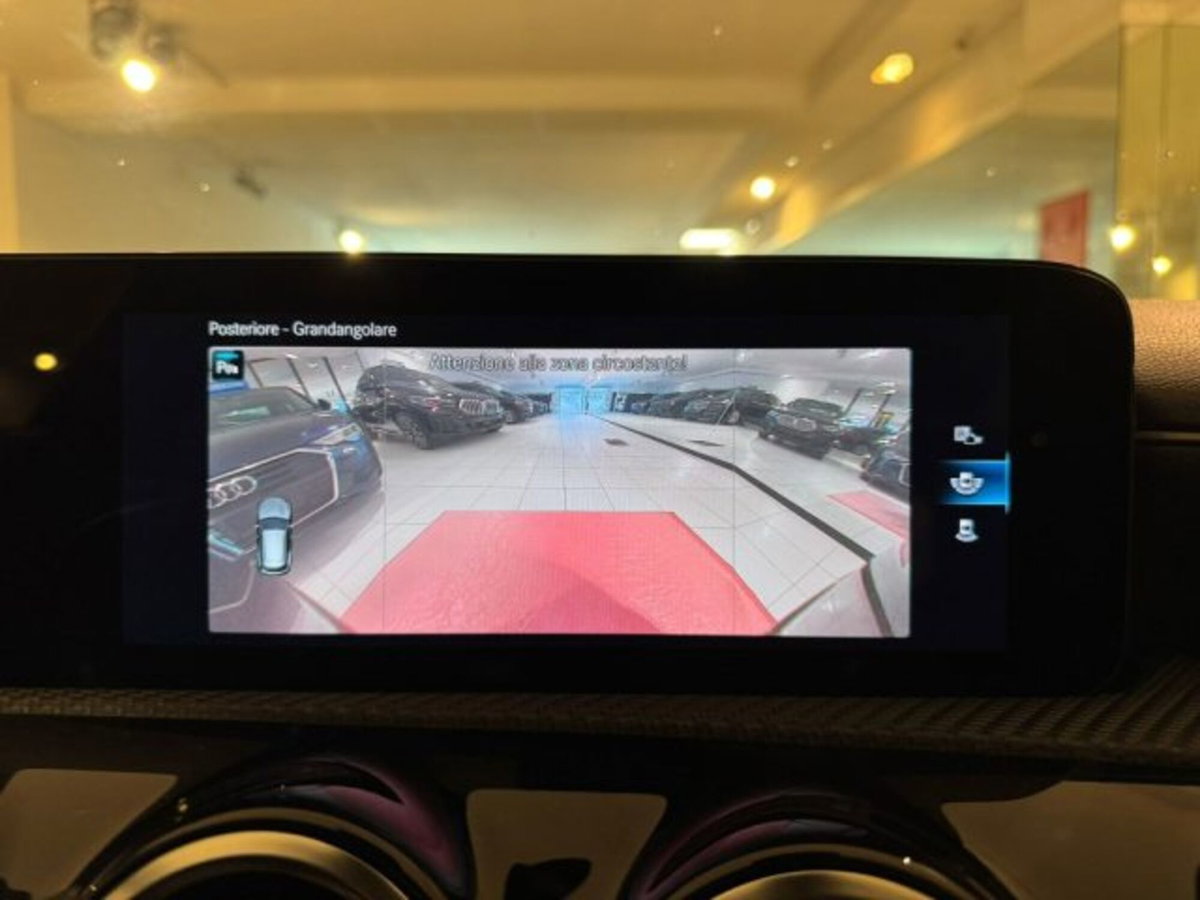 Mercedes-Benz CLA Shooting Brake 200 d Advanced auto (19)