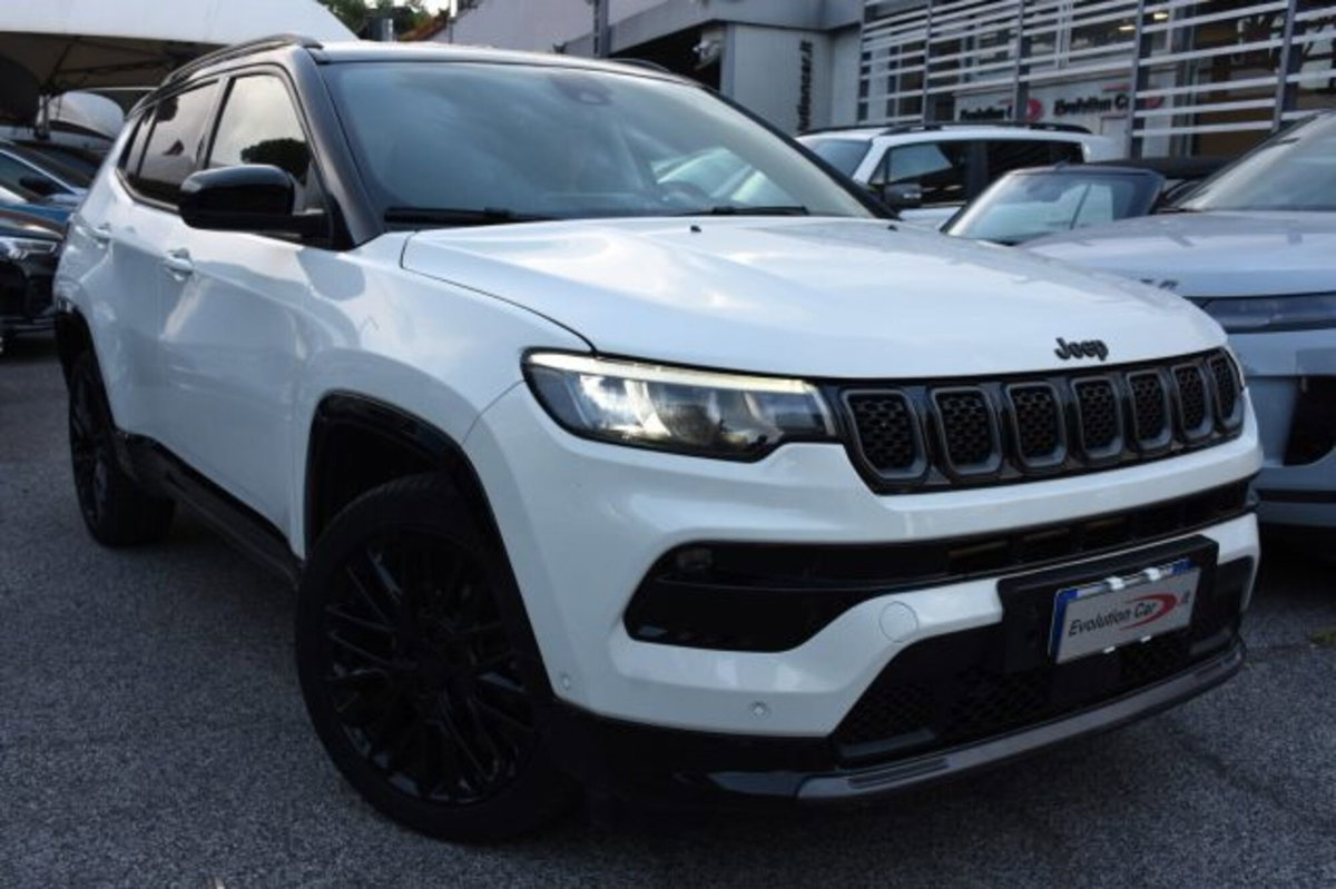 Jeep Compass 1.5 Turbo T4 130CV MHEV 2WD S (2)