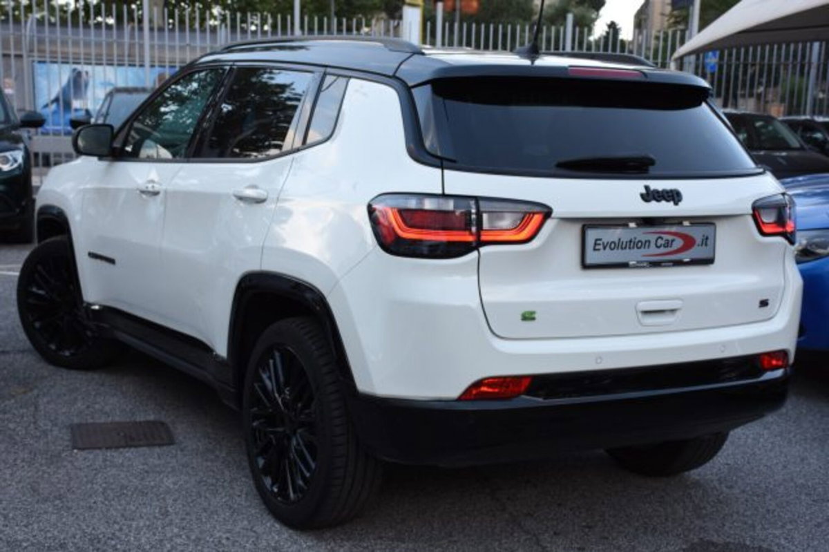 Jeep Compass 1.5 Turbo T4 130CV MHEV 2WD S (4)