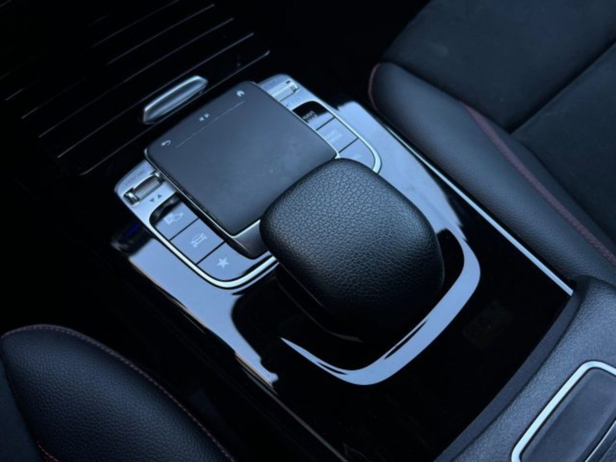 Mercedes-Benz CLA Shooting Brake 200 d AMG Line Premium Plus auto (18)