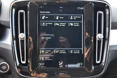 Volvo XC40 T4 Recharge Plug-in Hybrid Inscription Expression (13)