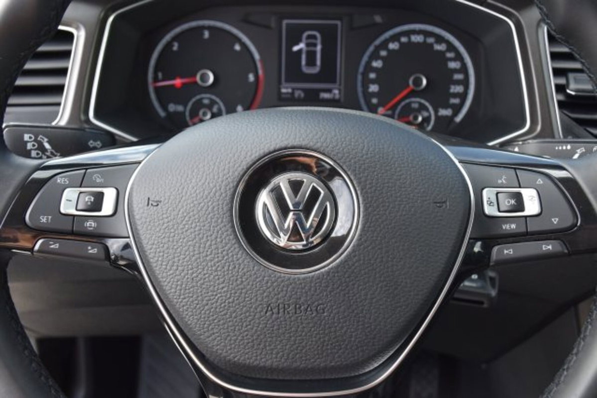 Volkswagen T-Roc 1.6 TDI SCR Business BlueMotion Technology (13)