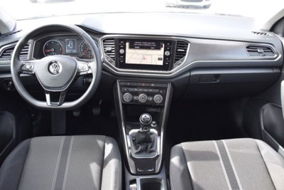 Volkswagen T-Roc 1.6 TDI SCR Business BlueMotion Technology (7)