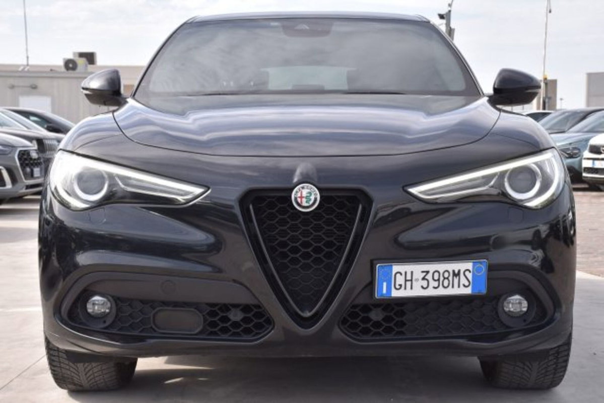 Alfa Romeo Stelvio Stelvio 2.2 Turbodiesel 210 CV AT8 Q4 Veloce (2)