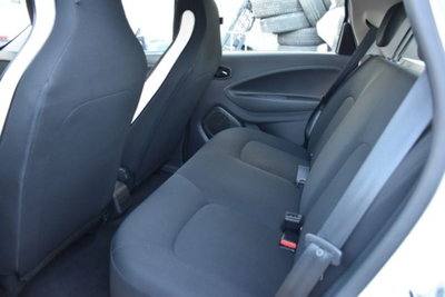 Renault Zoe Equilibre R110 qstomize van (13)