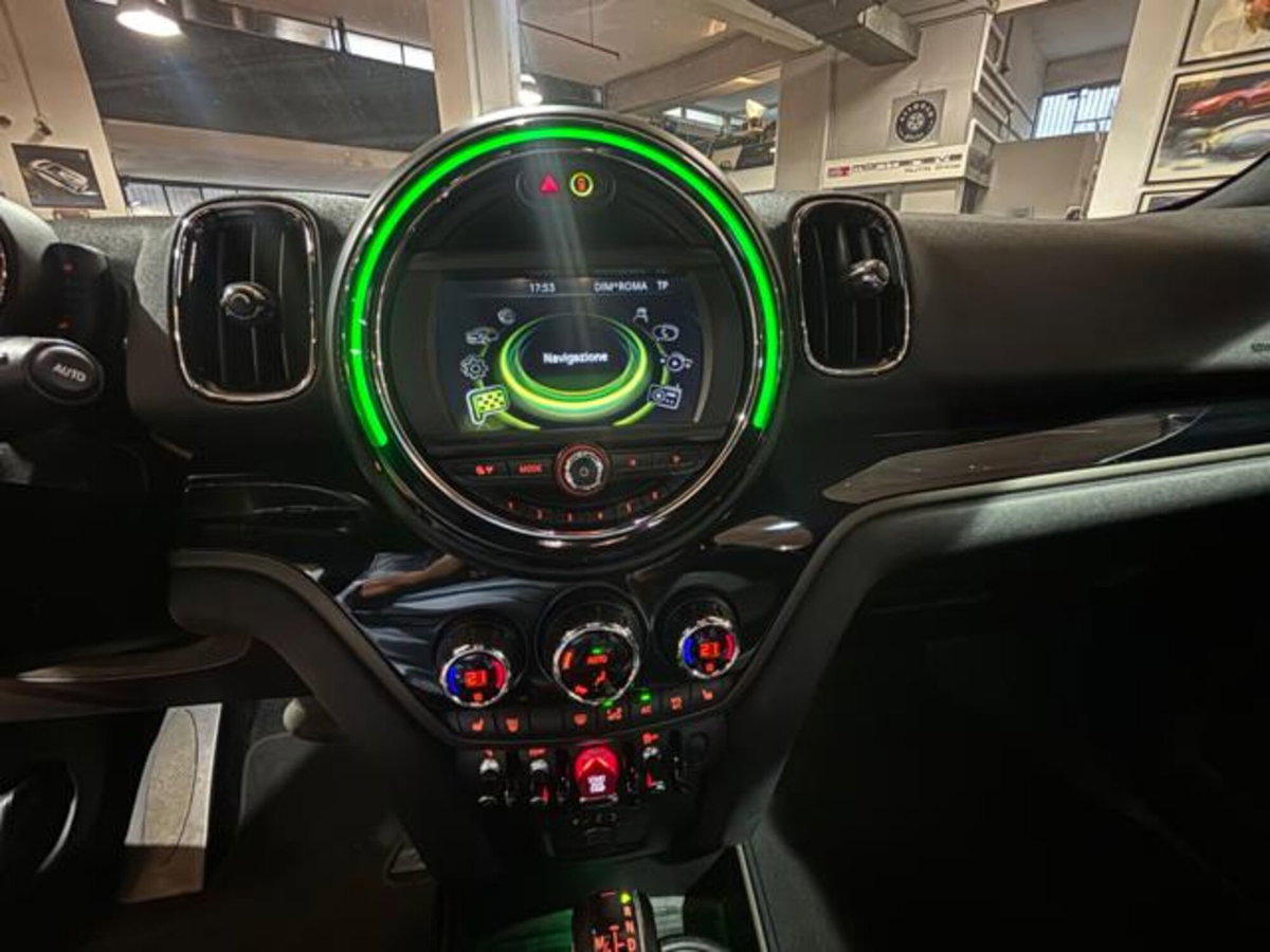 MINI Mini Countryman 2.0 Cooper D Boost Countryman (13)