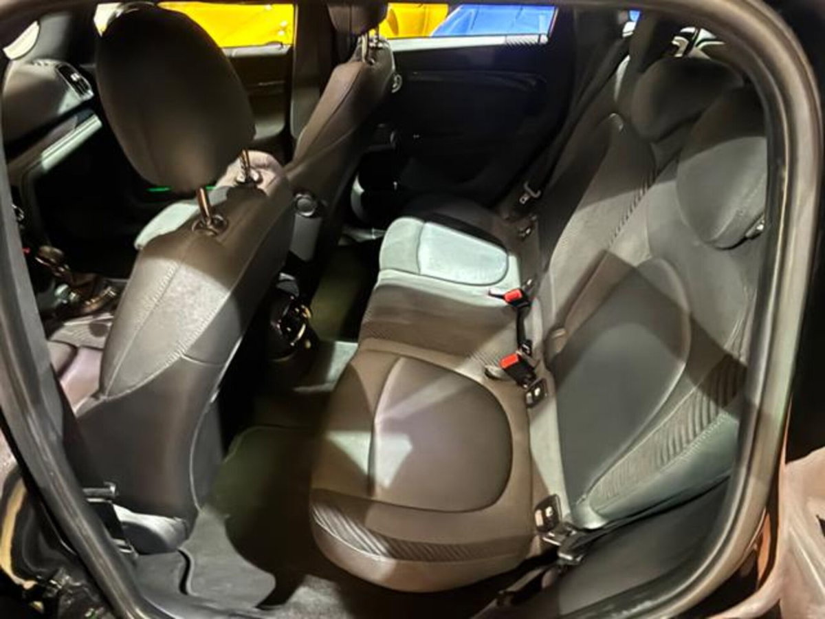 MINI Mini Countryman 2.0 Cooper D Boost Countryman (18)