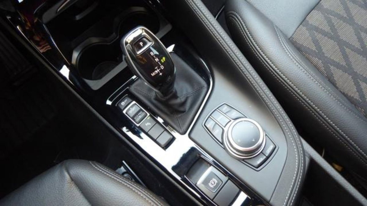 BMW X1 sDrive18d xLine Plus (14)