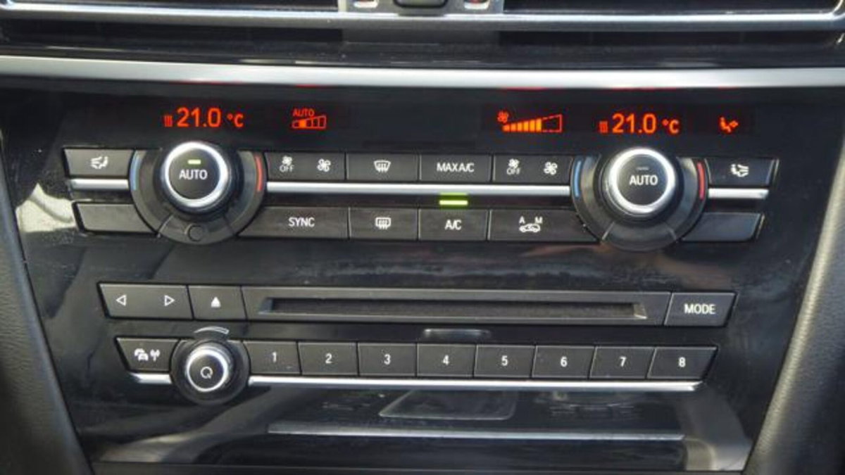 BMW X5 xDrive25d Business (14)