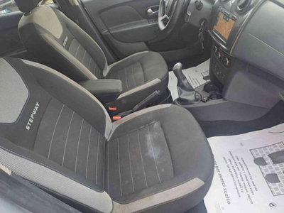 Dacia Sandero Stepway 1.5 Blue dCi 95 CV Comfort (12)