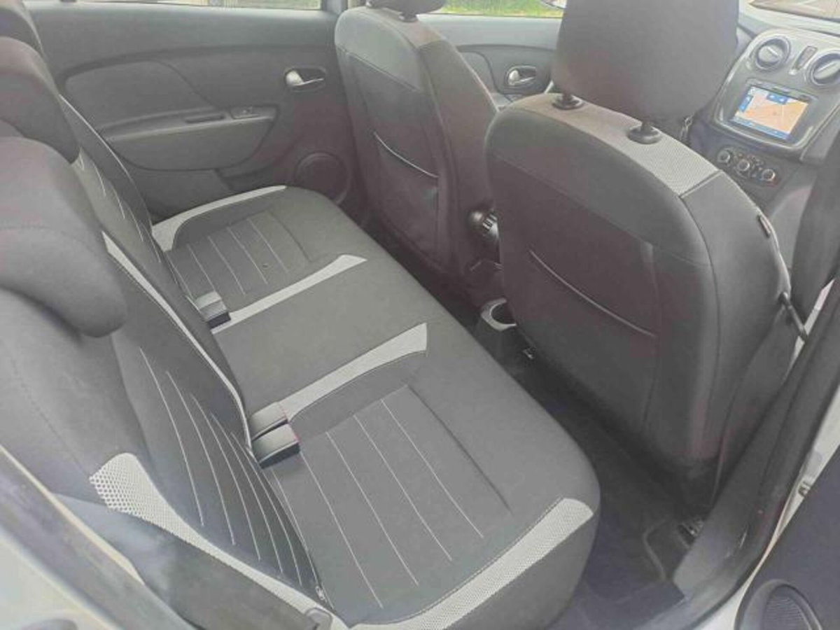 Dacia Sandero Stepway 1.5 Blue dCi 95 CV Comfort (14)