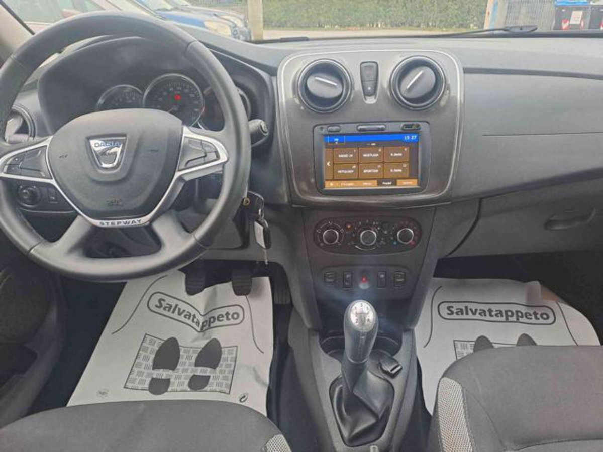 Dacia Sandero Stepway 1.5 Blue dCi 95 CV Comfort (17)