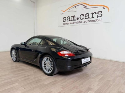 Porsche Cayman 2.7 (3)
