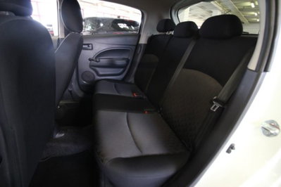 Mitsubishi Space Star 1.2 Intense SDA (12)